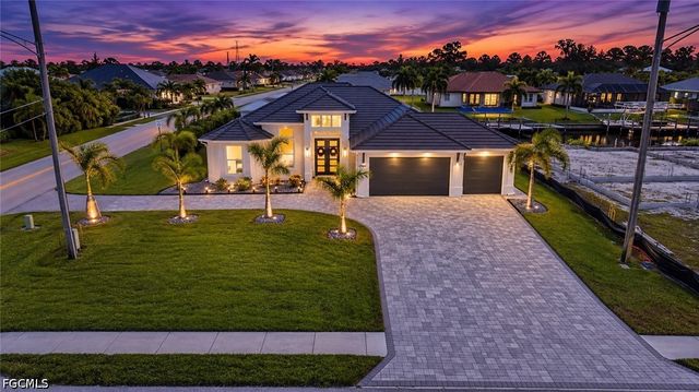 2590 Surfside BLVD, Cape Coral, FL 33914