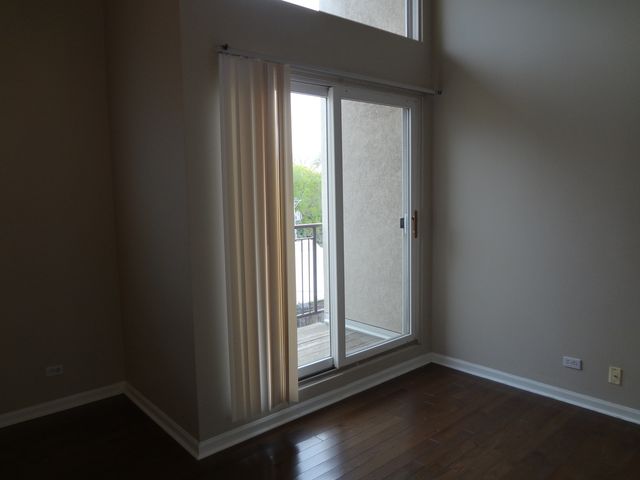 1834 Ridge Avenue 137, Evanston, IL 60201