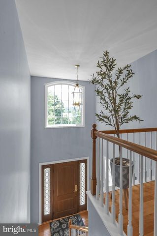 1115 STONEHENGE DR, Reading, PA 19606