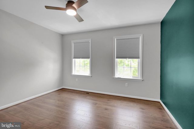 1115 STONEHENGE DR, Reading, PA 19606