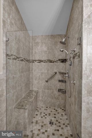 1115 STONEHENGE DR, Reading, PA 19606