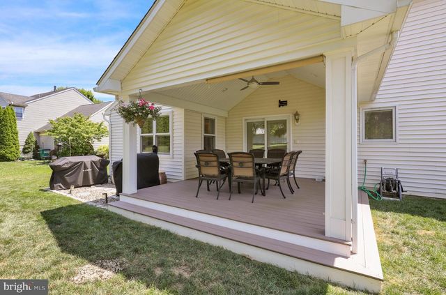 1115 STONEHENGE DR, Reading, PA 19606