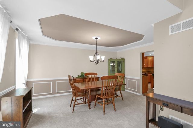 1115 STONEHENGE DR, Reading, PA 19606