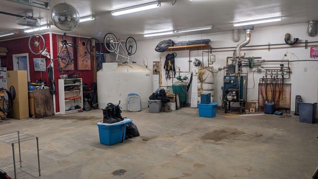 999 CHAD STREET, Fairbanks, AK 99712