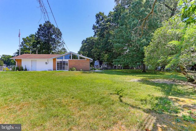201 CONTEE RD, Joppa, MD 21085