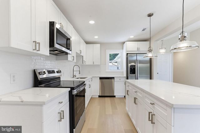 201 CONTEE RD, Joppa, MD 21085