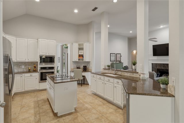 2449 London Drive, Plano, TX 75025