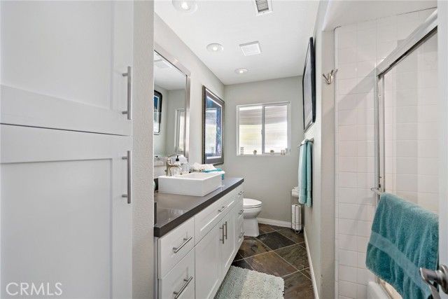 39004 Knoll View Circle, Cathedral City, CA 92234