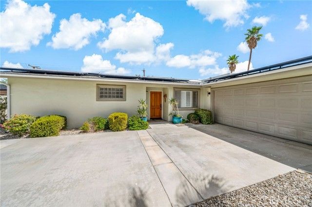 39004 Knoll View Circle, Cathedral City, CA 92234