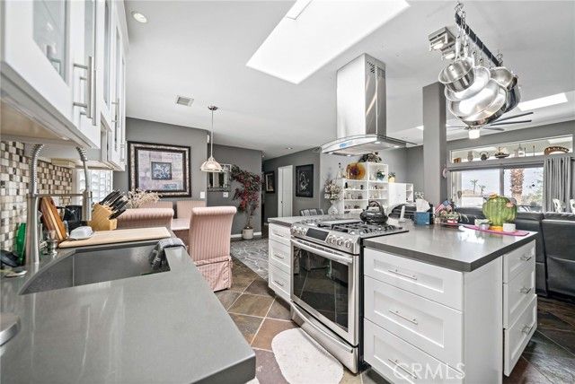 39004 Knoll View Circle, Cathedral City, CA 92234