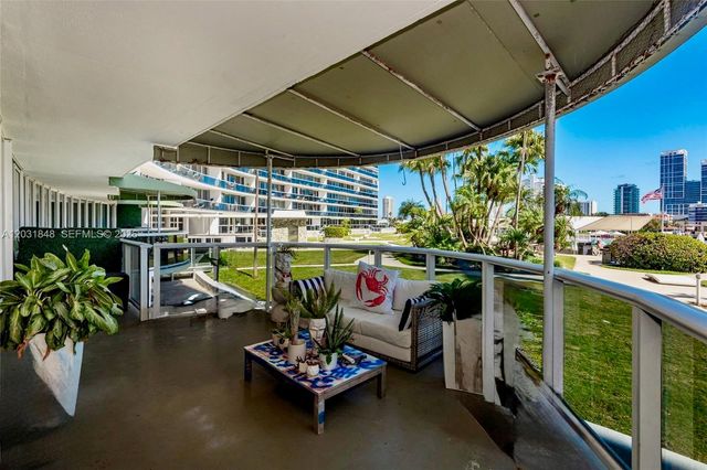 900 Bay Dr 122, Miami Beach, FL 33141