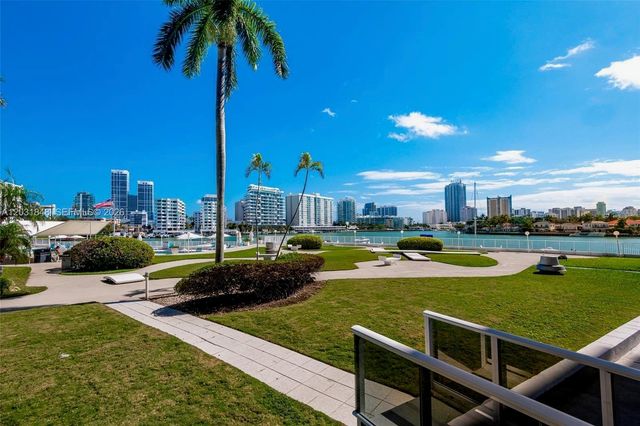 900 Bay Dr 122, Miami Beach, FL 33141