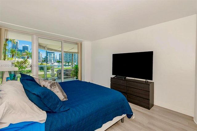 900 Bay Dr 122, Miami Beach, FL 33141