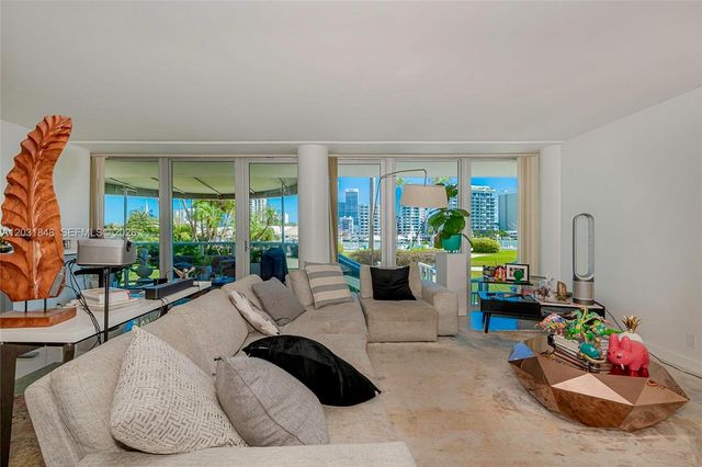 900 Bay Dr 122, Miami Beach, FL 33141