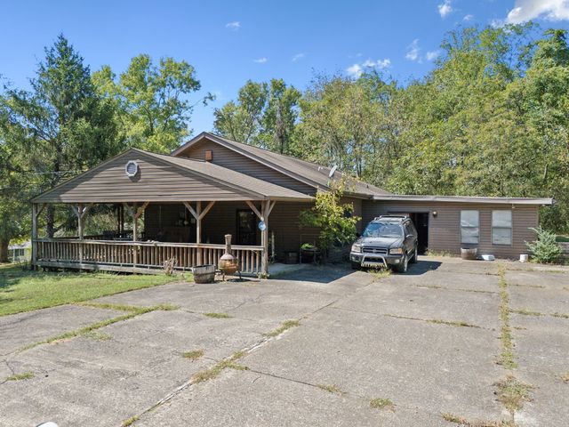 210 Crosswinds Dr, Mount Juliet, TN 37122