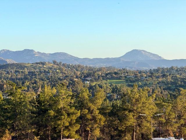 1962 Larkspur Drive, Alpine, CA 91901