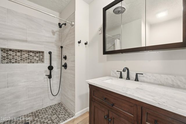 13358 S Hwy 259, Leitchfield, KY 42754