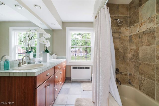 117 Overhill Road, Youngstown, OH 44512