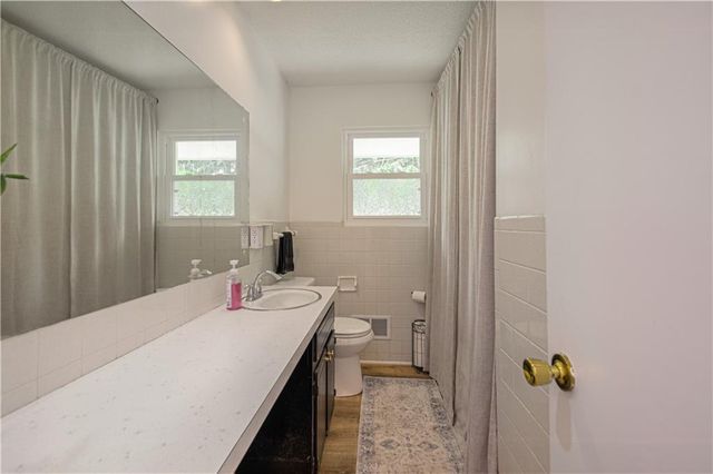 1222 Nashua Road, Liberty, MO 64068