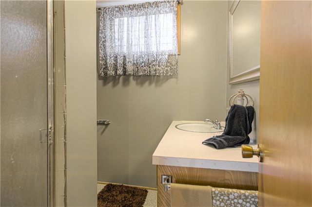 1222 Nashua Road, Liberty, MO 64068