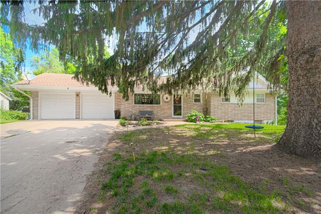 1222 Nashua Road, Liberty, MO 64068