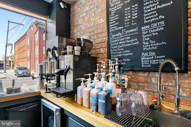 125 N GEORGE ST, York, PA 17401