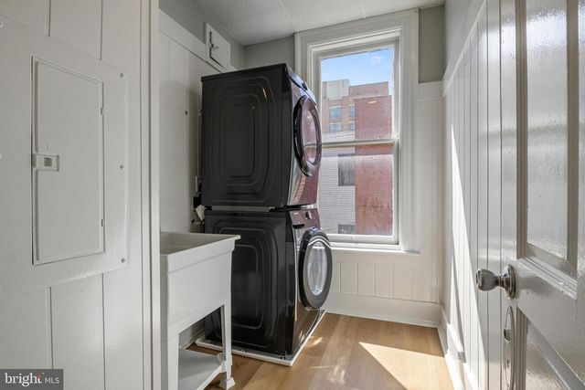 125 N GEORGE ST, York, PA 17401
