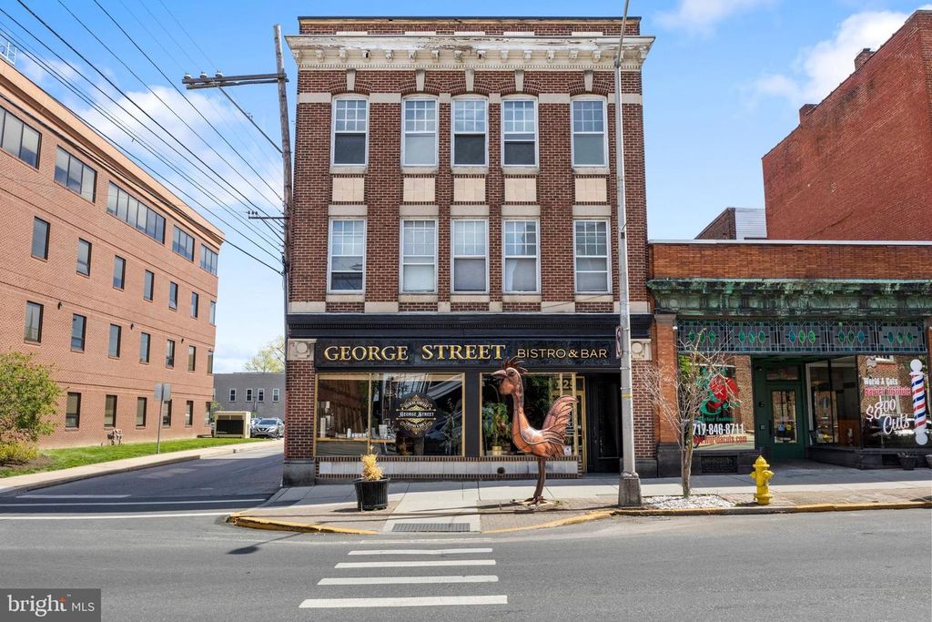 125 N GEORGE ST, York, PA 17401
