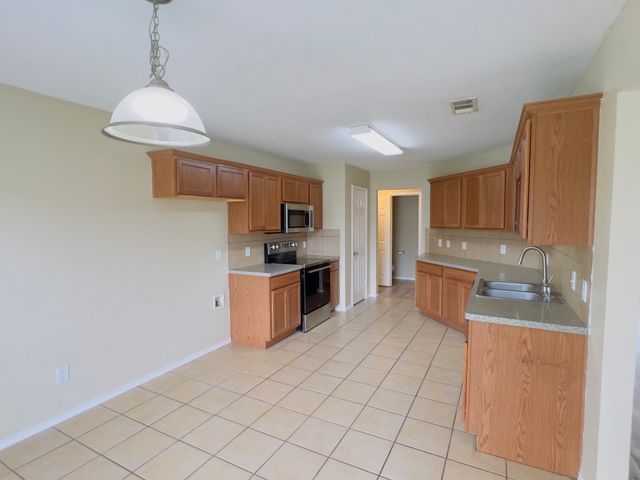 1210 Antoinette Drive, Princeton, TX 75407