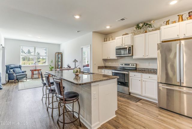 1038 Burled Oak Ridge Loop SE, Bolivia, NC 28422