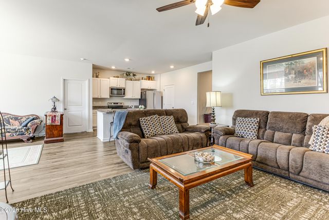 1038 Burled Oak Ridge Loop SE, Bolivia, NC 28422