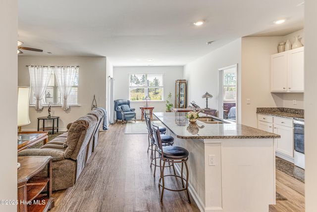 1038 Burled Oak Ridge Loop SE, Bolivia, NC 28422