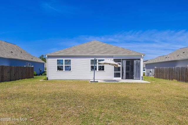 1038 Burled Oak Ridge Loop SE, Bolivia, NC 28422