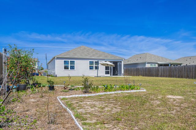 1038 Burled Oak Ridge Loop SE, Bolivia, NC 28422