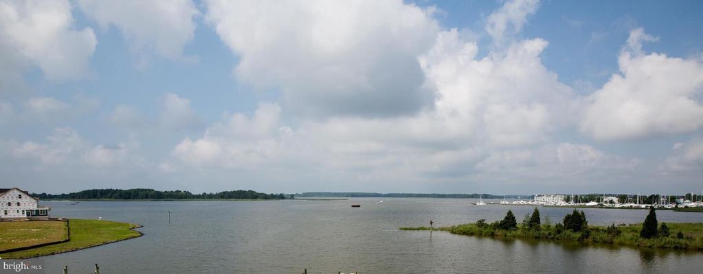 6370 GENOA RD, Tracys Landing, MD 20779