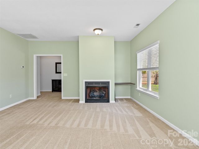 15 Scottish Circle, Asheville, NC 28803