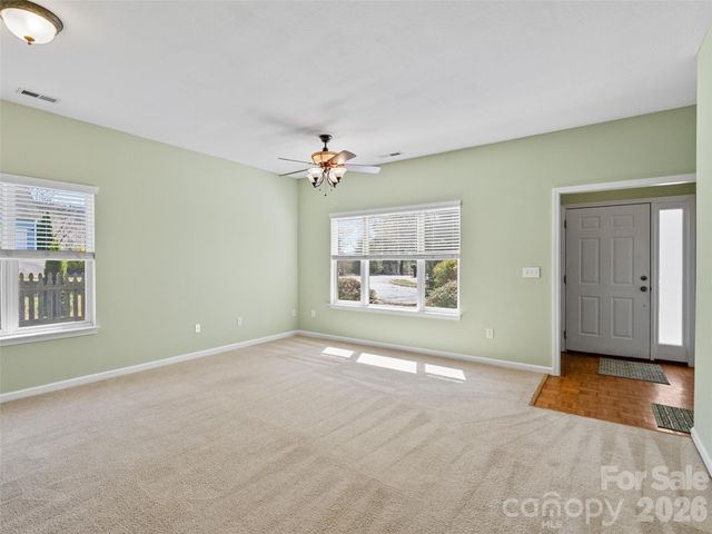 15 Scottish Circle, Asheville, NC 28803