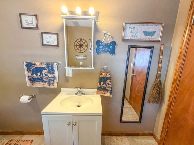 W6213 HOEFFERLE ROAD, Park Falls, WI 54552