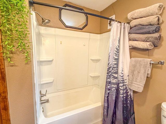 W6213 HOEFFERLE ROAD, Park Falls, WI 54552