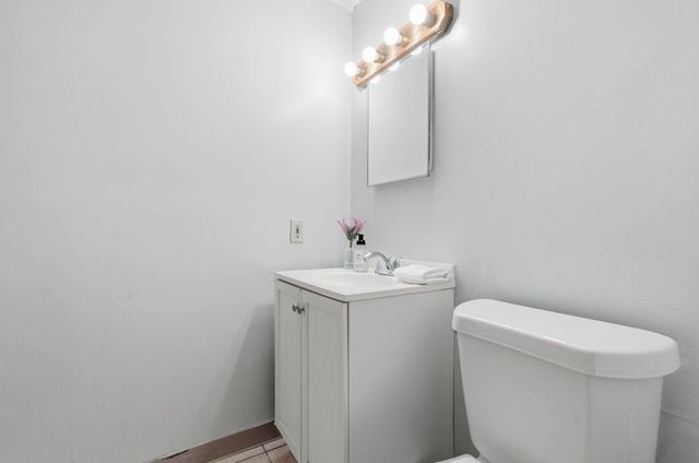 254 Holly Street SW, Grand Rapids, MI 49548