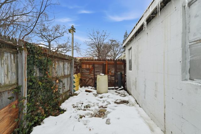 254 Holly Street SW, Grand Rapids, MI 49548