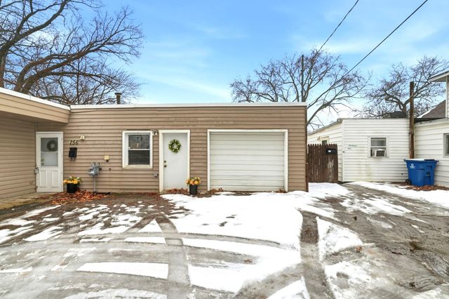 254 Holly Street SW, Grand Rapids, MI 49548