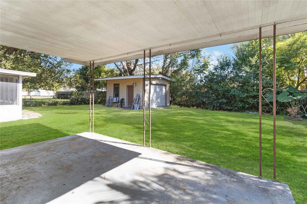 Image 33 of property listing at 3503 S CRYSTAL LAKE DRIVE, Orlando, FL 32806