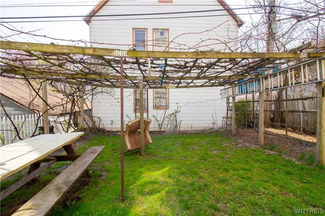 610 Niagara Street, Buffalo, NY 14201