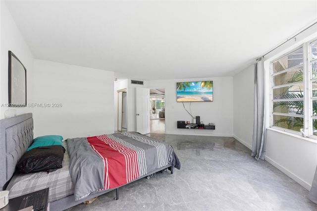 1501 NE 191st Street C217, Miami, FL 33179