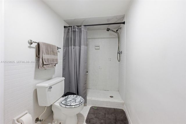 1501 NE 191st Street C217, Miami, FL 33179