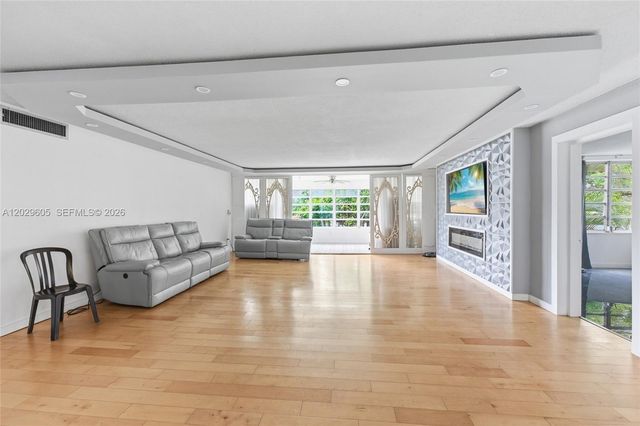1501 NE 191st Street C217, Miami, FL 33179