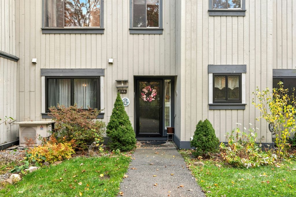 214 Heritage Village A, Southbury, CT 06488