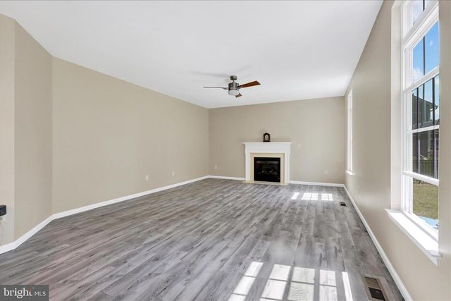 11381 BUHRMAN DR E, Waynesboro, PA 17268