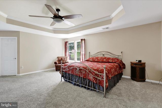 11381 BUHRMAN DR E, Waynesboro, PA 17268